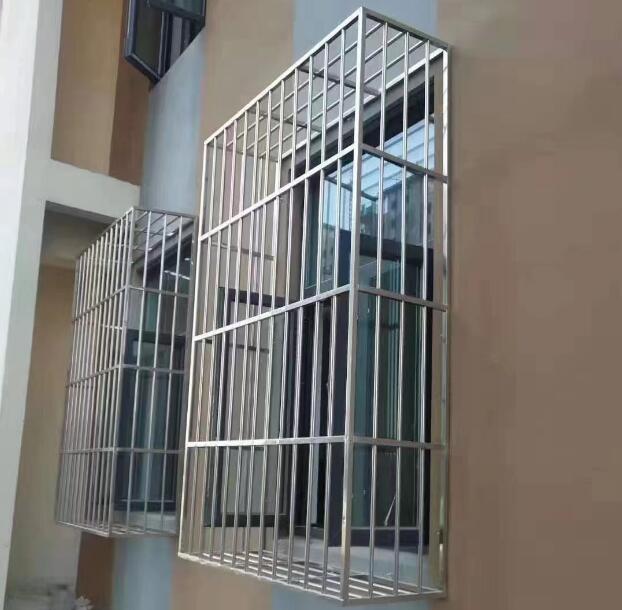 空降门